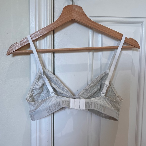 Calvin Klein bralette - Picture 3 of 3